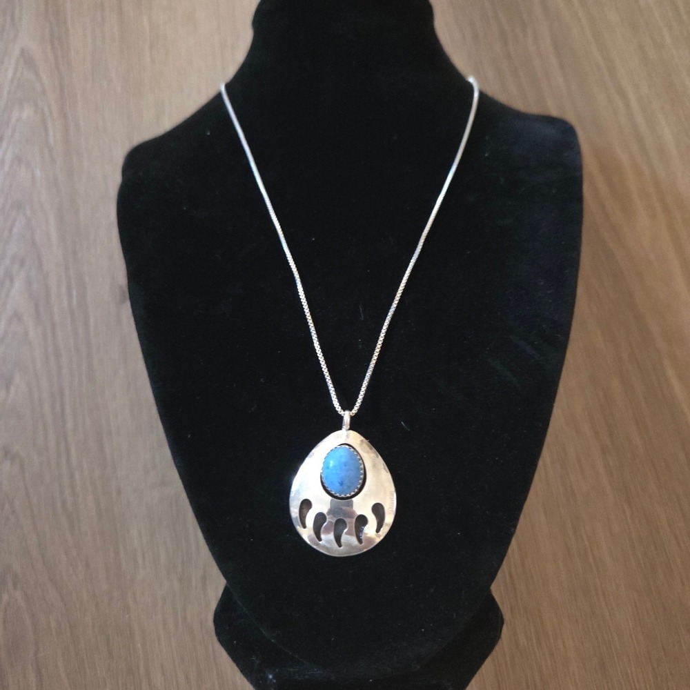 Vintage Sterling Silver Bear Paw‎ Turquoise Shadowbox Pendant Necklace
